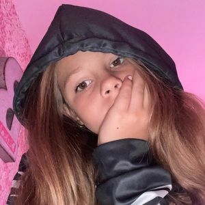 Meet your Posher, Blakely